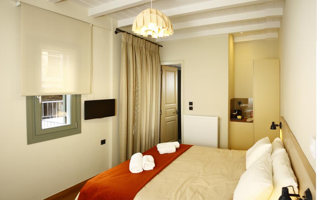 Appartamento Kazas Luxury Dimitsana Esterno foto
