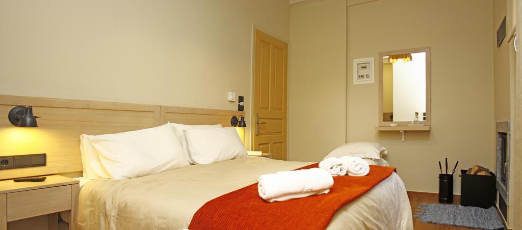 Appartamento Kazas Luxury Dimitsana Esterno foto